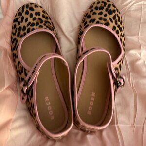 Boden Leopard Mary Jane Shoes